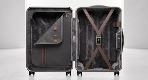 Lot 0423 — Hardshell Suitcases, Four-Piece Sets — view 2